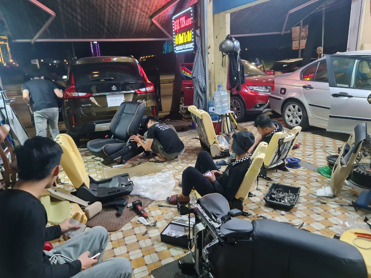 Học nghề nội thất ô tô