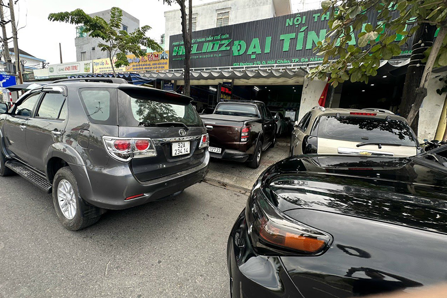 Trung tâm dạy nghề nội thất ô tô